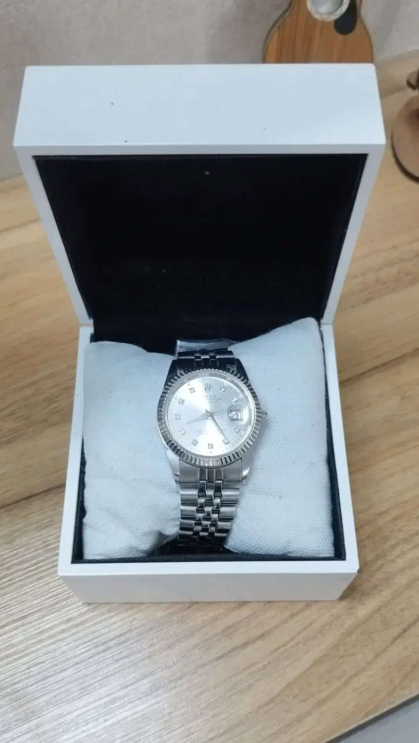 دو عدد ساعت مچی نو|ساعت|اسلامشهر, زرافشان|دیوار