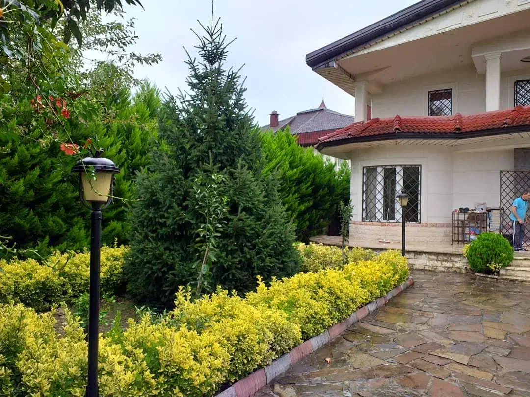 ویلا باع 650 متری/ تریبلکس / محدوده نجارده|فروش خانه و ویلا|نوشهر, |دیوار