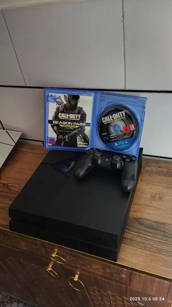 ps4 خونگی تمیز کم کار با قابلیت کپی خور شدن|کنسول، بازی ویدئویی و آنلاین|خمینی‌شهر, |دیوار