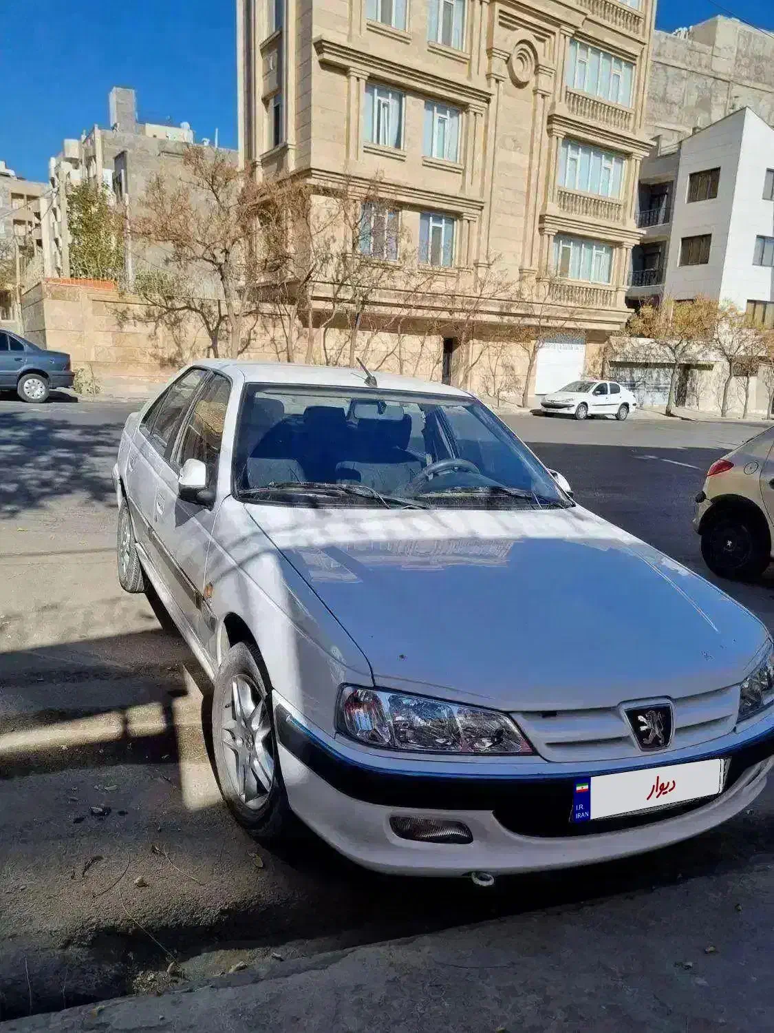 پژو پارس تیوفایو مدل ۹۷ مناسب مصرف کننده|خودرو سواری و وانت|مشهد, چهارچشمه|دیوار