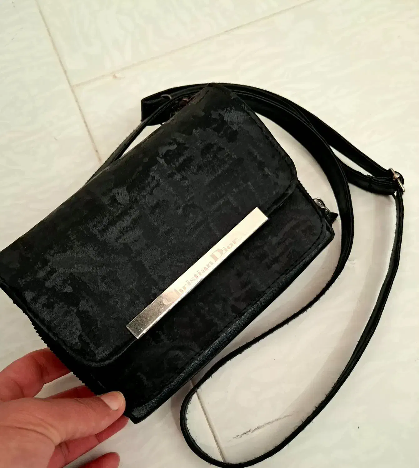 کیف|کیف، کفش، کمربند|بروجرد, |دیوار