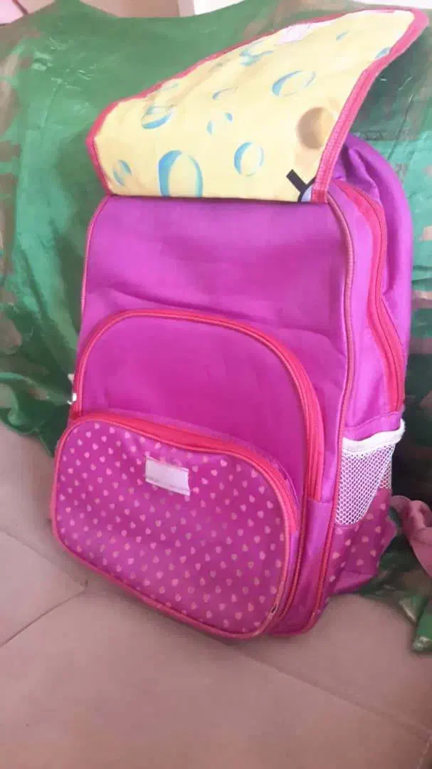 کیف مدرسه|کیف، کفش، کمربند|تبریز, |دیوار