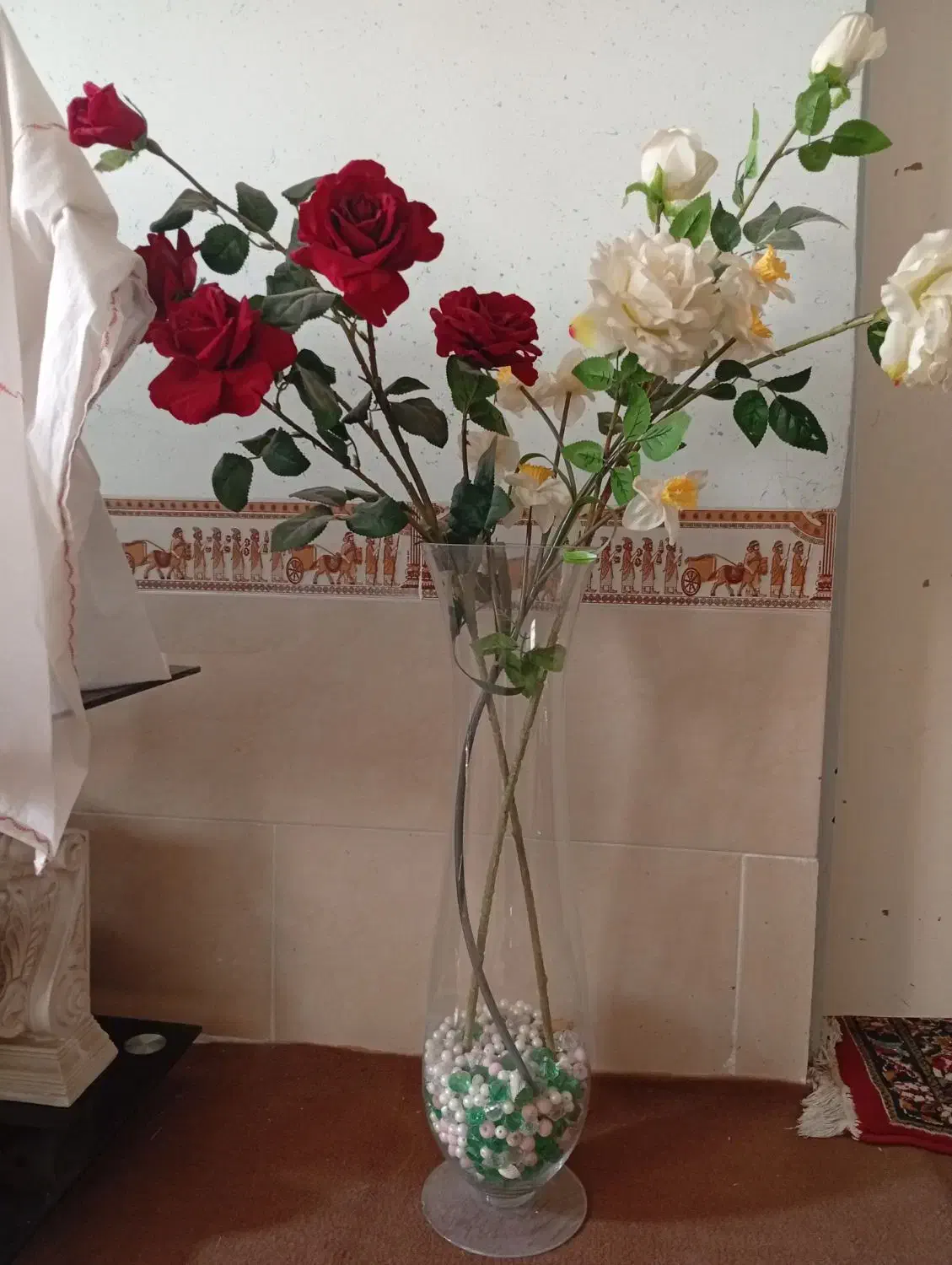 گلدان وگل|صنایع دستی و سایر لوازم تزئینی|محمدیه-قزوین, |دیوار