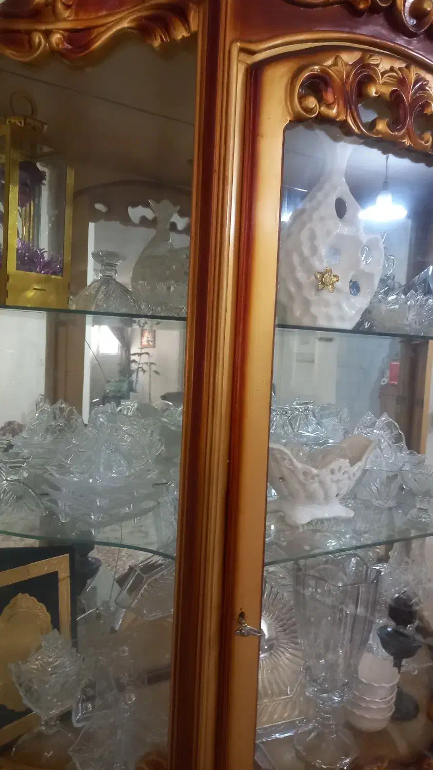 بوفه طلایی سالم|بوفه، ویترین، کنسول|قدس, شهر‌قدس|دیوار