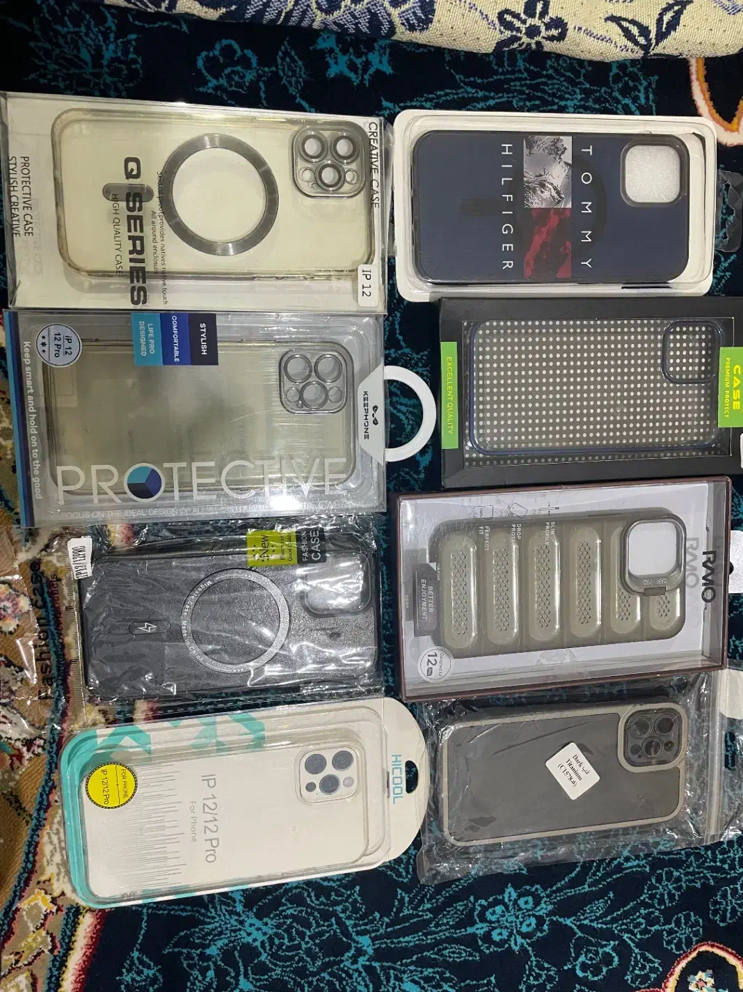 تعدادی کاور ایفون ۱۲ پرو|لوازم جانبی موبایل و تبلت|بندرعباس, |دیوار
