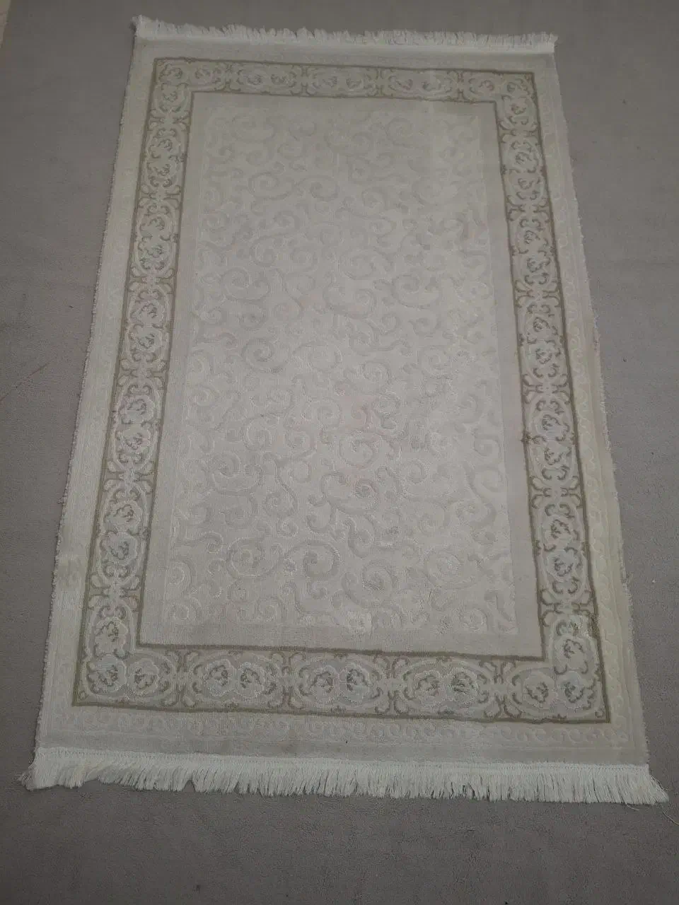 قالیچه ها در طرح های مختلف در حد نو|فرش|قرچک, باقرآباد|دیوار