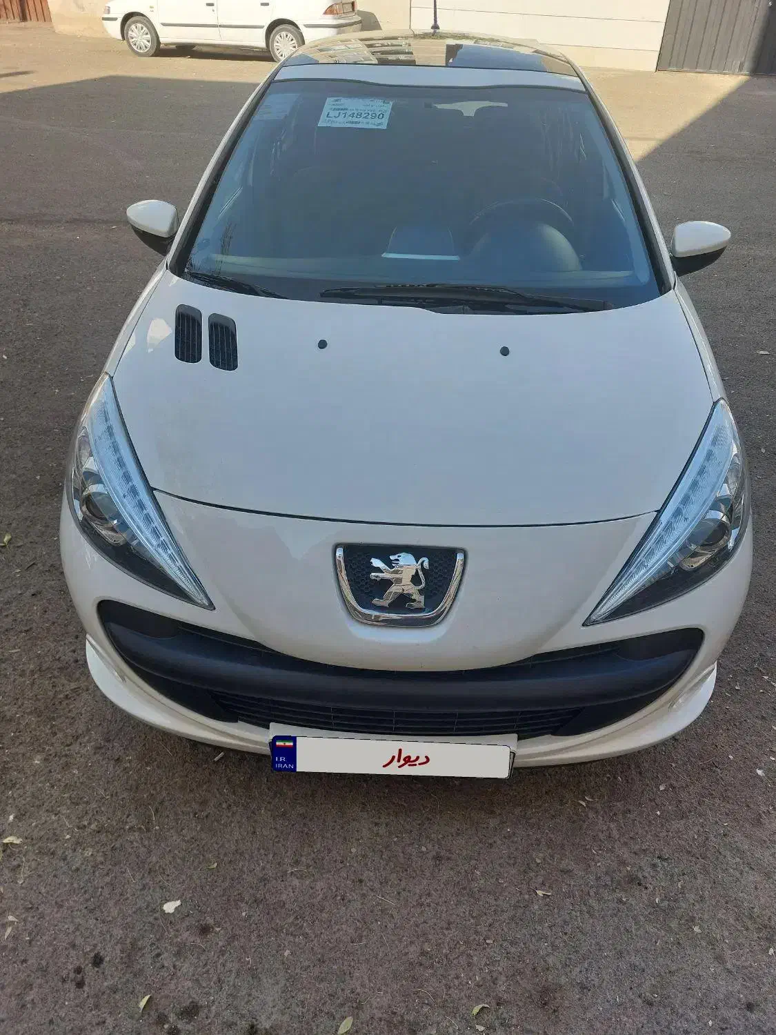 ۲۰۷ پاناروما مدل ۹۹ بیرنگ بی خط و خش|خودرو سواری و وانت|قزوین, |دیوار