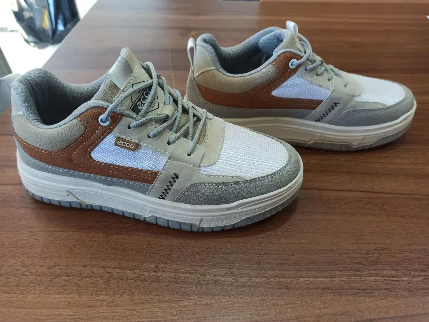 کتانی|کیف، کفش، کمربند|یاسوج, |دیوار