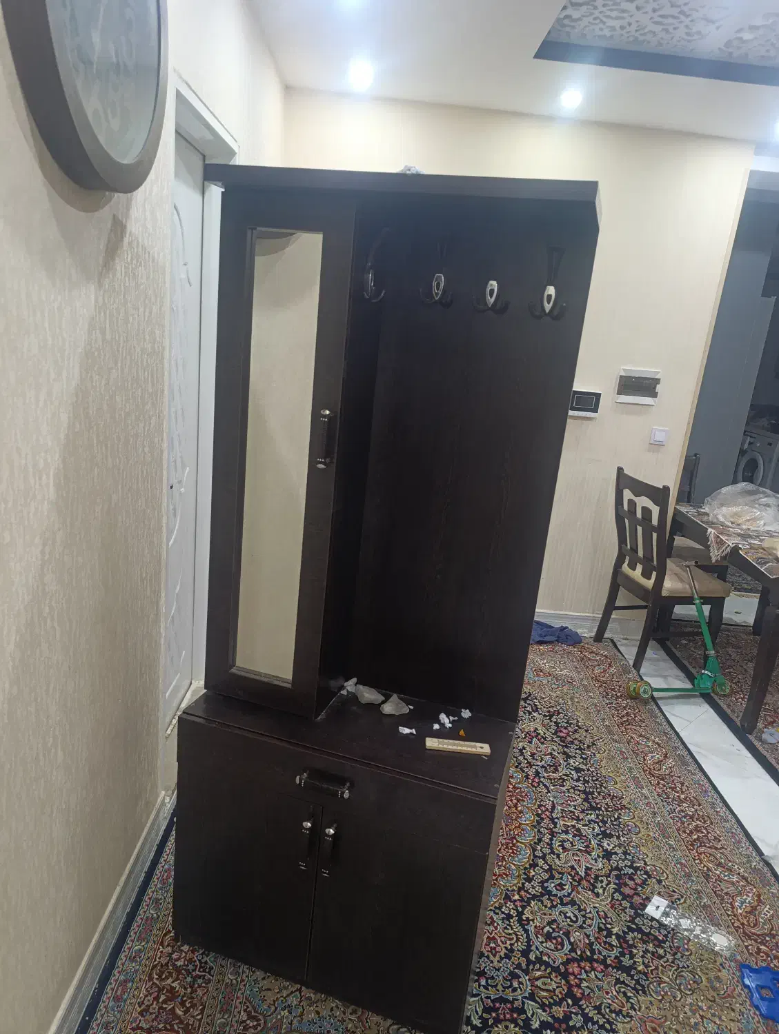 جاکفشی|جاکفشی، کمد، دراور|ملایر, |دیوار