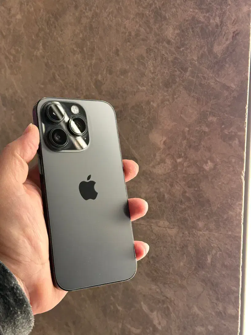 14Pro 256G بسیار تمیز|موبایل|تهران, شهرک غرب|دیوار