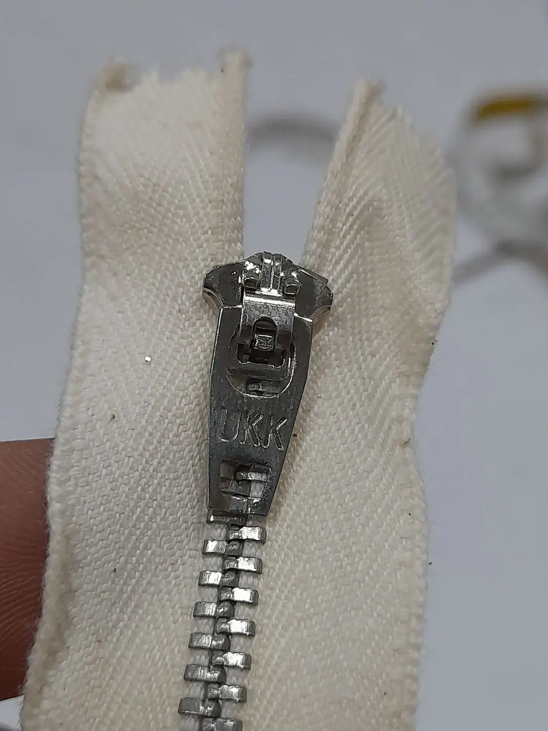 زیپ فلزی UKK خام|عمدهفروشی|قرچک, میرزائی جنوبی|دیوار