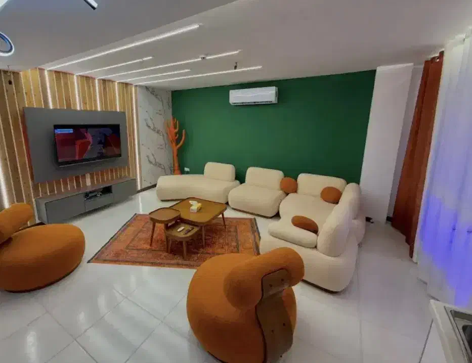 سوئیت مجردی و مسافران|اجارهٔ کوتاه‌مدت ویلا و باغ|یزد, |دیوار