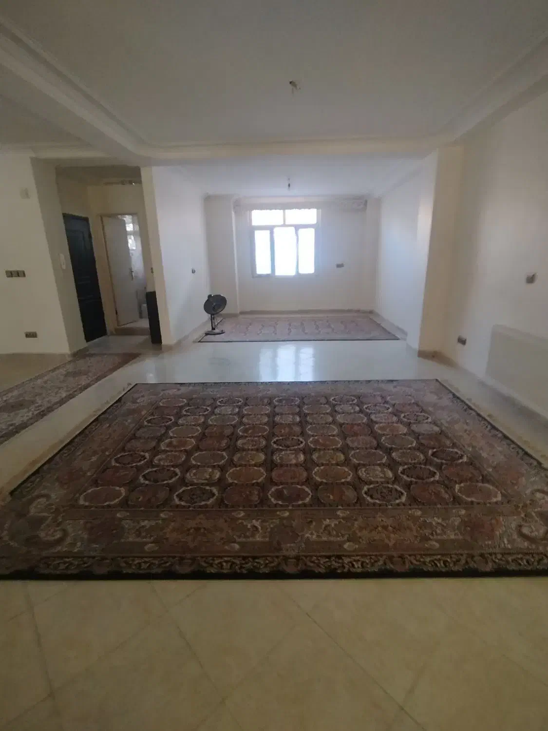 آپارتمان تک واحدی فاز یک سند تک برگ|فروش آپارتمان|هشتگرد, فاز ۱ مهستان|دیوار