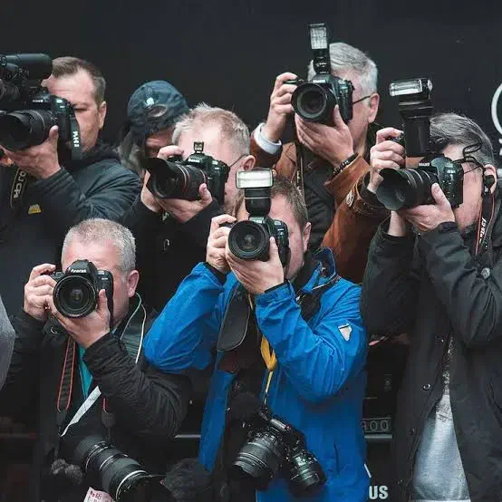 تیم عکاسی حرفهای ثبت لحظههای بی تکرار|خدمات پذیرایی، مراسم|رشت, معلم|دیوار