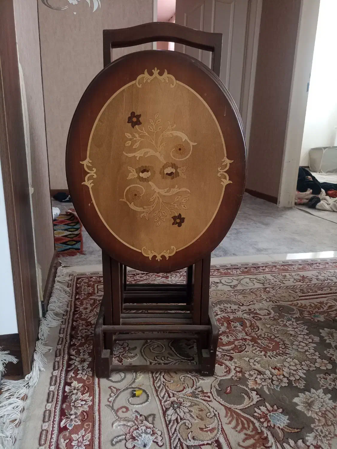 گل میز|مبلمان خانگی و میز عسلی|فولادشهر, مسکن مهر فولادشهر|دیوار