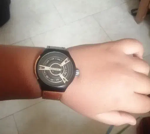 ساعت sevenfriday|ساعت|تهران, تهرانپارس غربی|دیوار