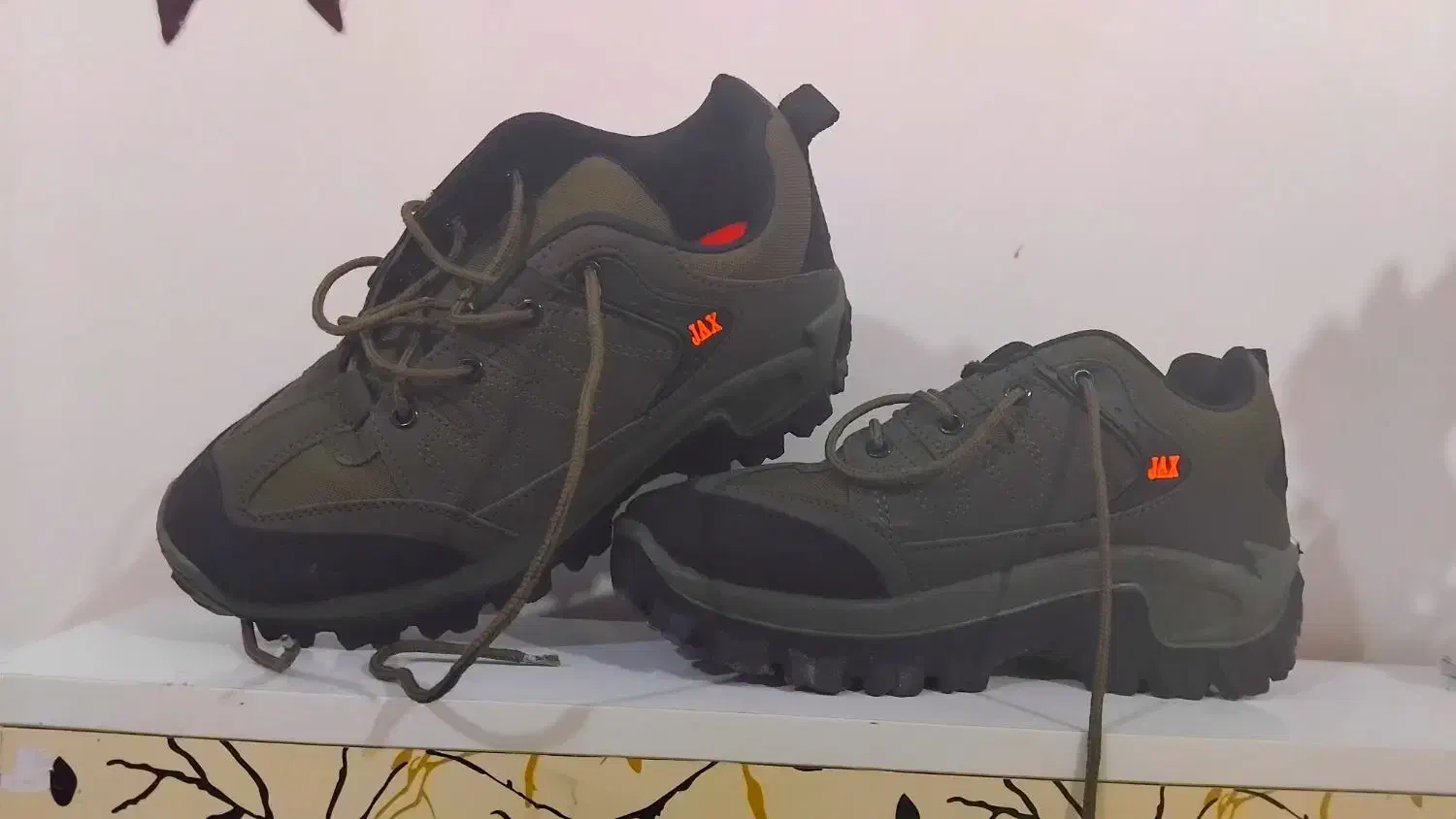 کفش|کیف، کفش، کمربند|شادگان, |دیوار