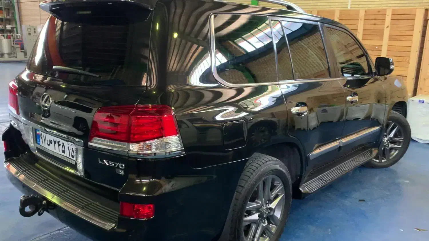 شیشه دودی تخصصی ماشین|خدمات موتور و ماشین|کرمان, |دیوار