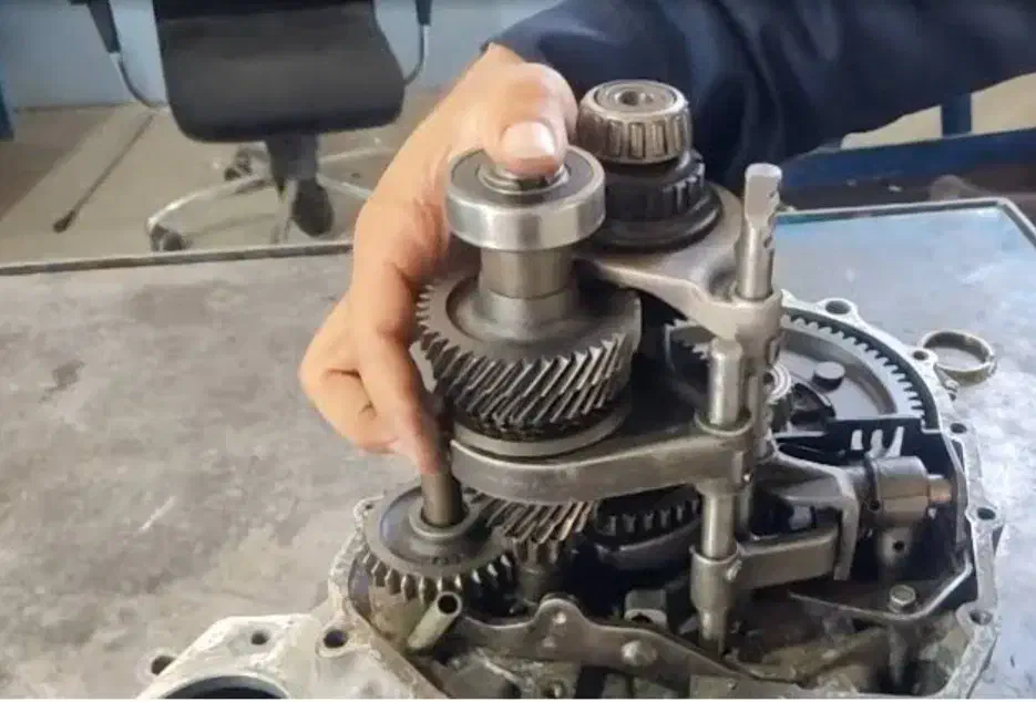 گیربکس اردی پیکان روا|قطعات یدکی و لوازم جانبی|تهران, جلیلی|دیوار