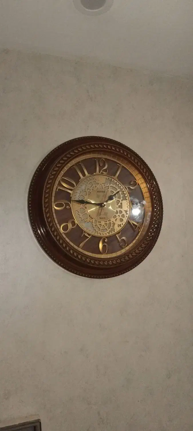 ساعت دیواری کوآرتز سایز ۴۰|ساعت دیواری و تزئینی|رشت, ساغری سازان|دیوار