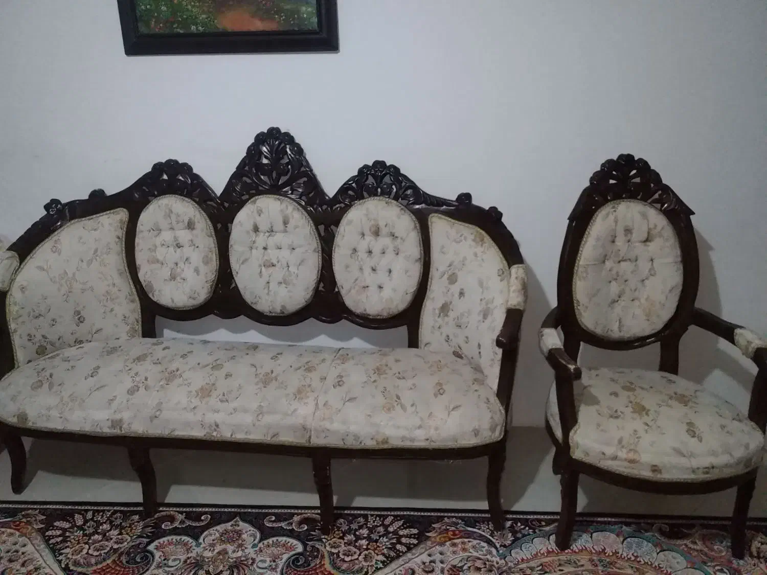 مبل سلطنتی|مبلمان خانگی و میز عسلی|گلبهار, شهر جدید گلبهار|دیوار