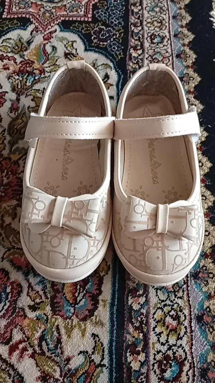 کفش دخترانه|کفش و لباس بچه|فلاورجان, |دیوار