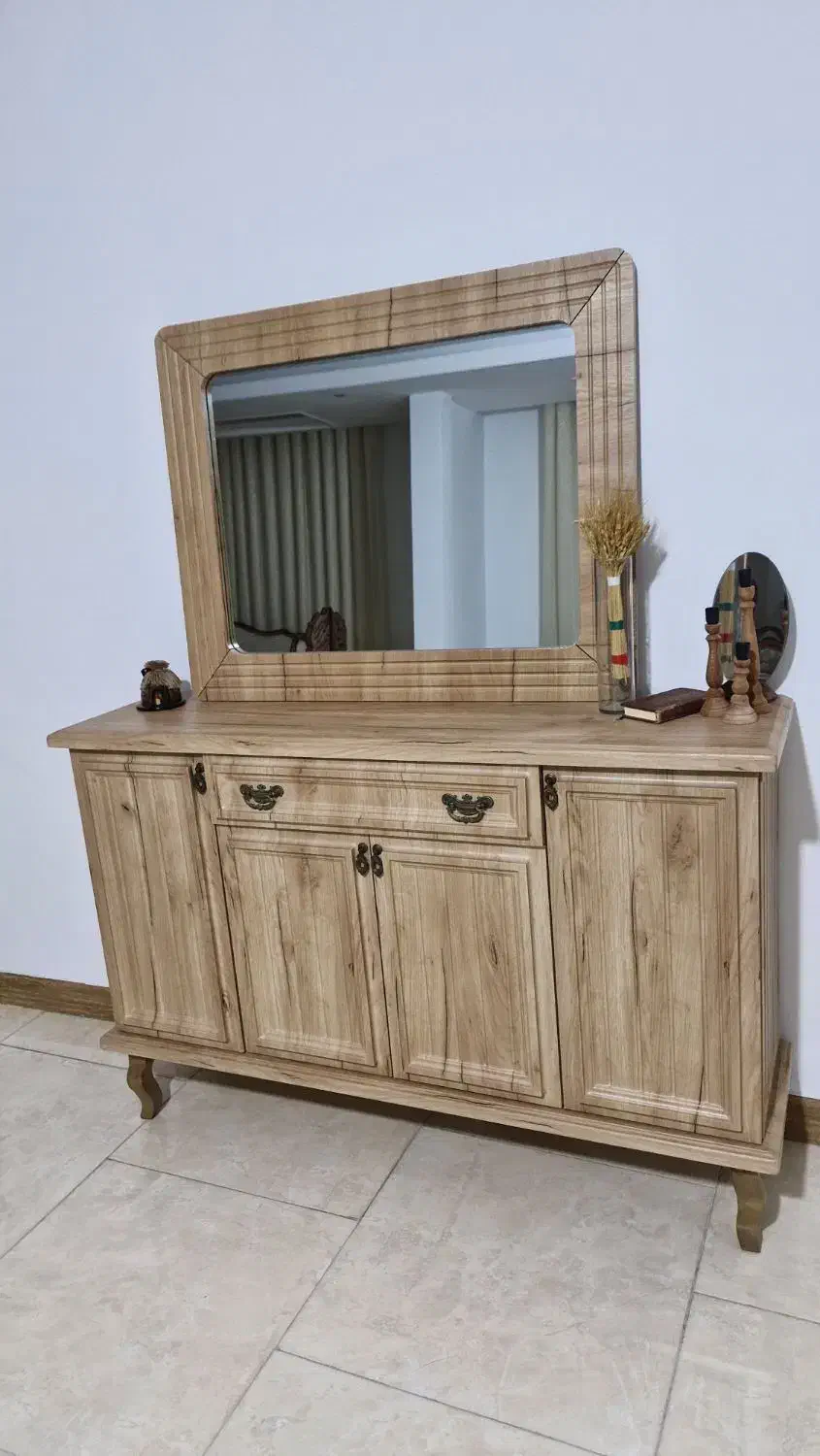 کنسول،میز تلویزیون،اینه ی قدی|بوفه، ویترین، کنسول|قرچک, شهرک طلائیه|دیوار