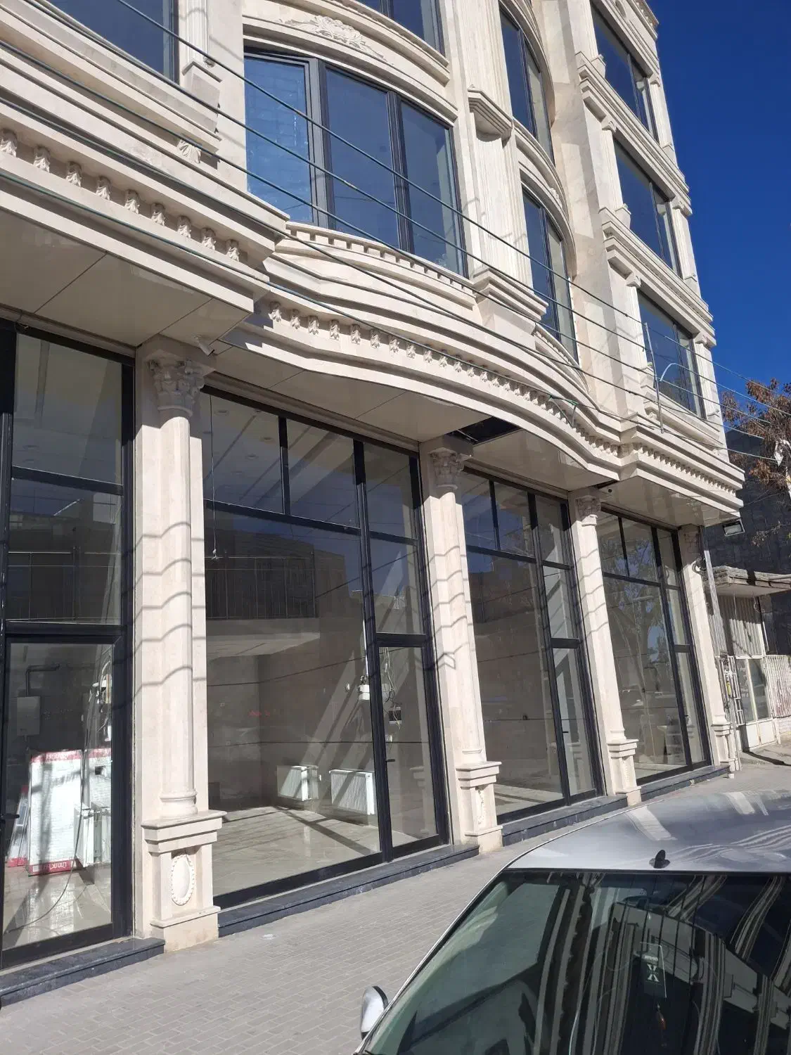 اجاره مغازه لاکچری در تقاطع رسالت و شیخ شهاب|اجارهٔ مغازه و غرفه|اهر, |دیوار