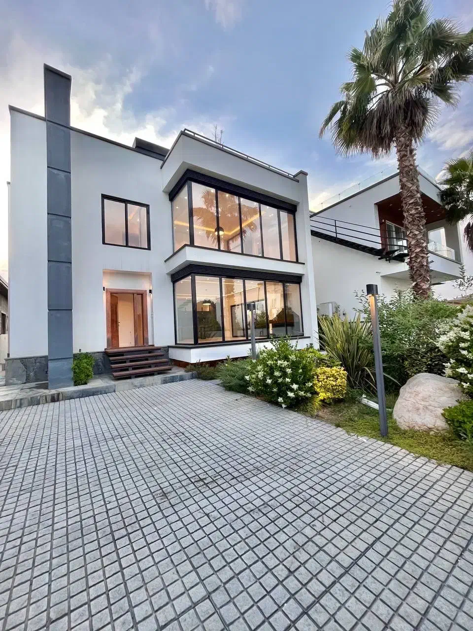 ویلایی تریبلکس/لوکس نشین/جنگل و دریا|فروش خانه و ویلا|رویان, |دیوار