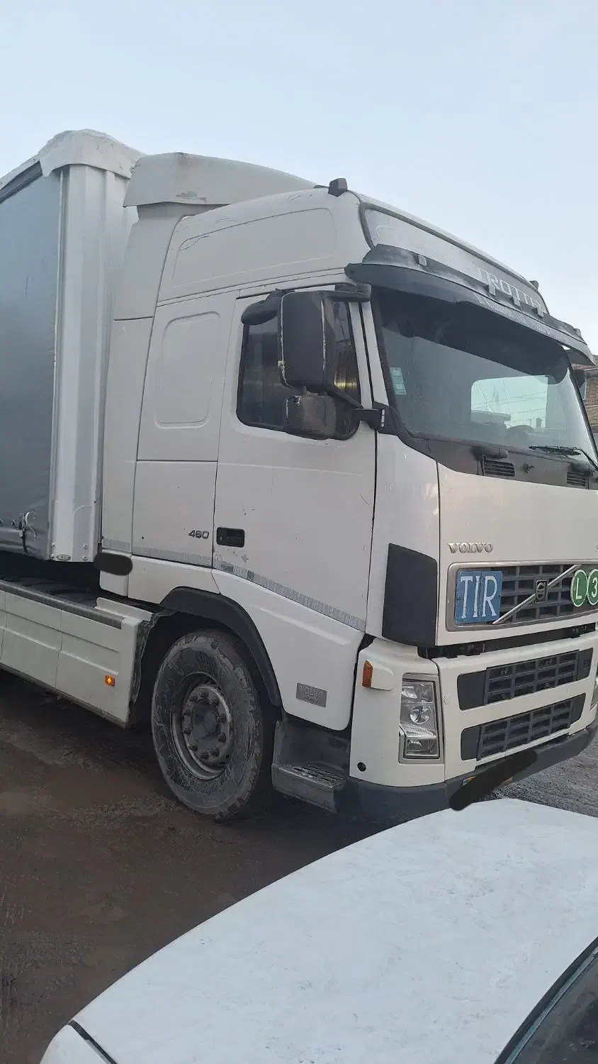 افهاش|خودرو سنگین|خوی, |دیوار