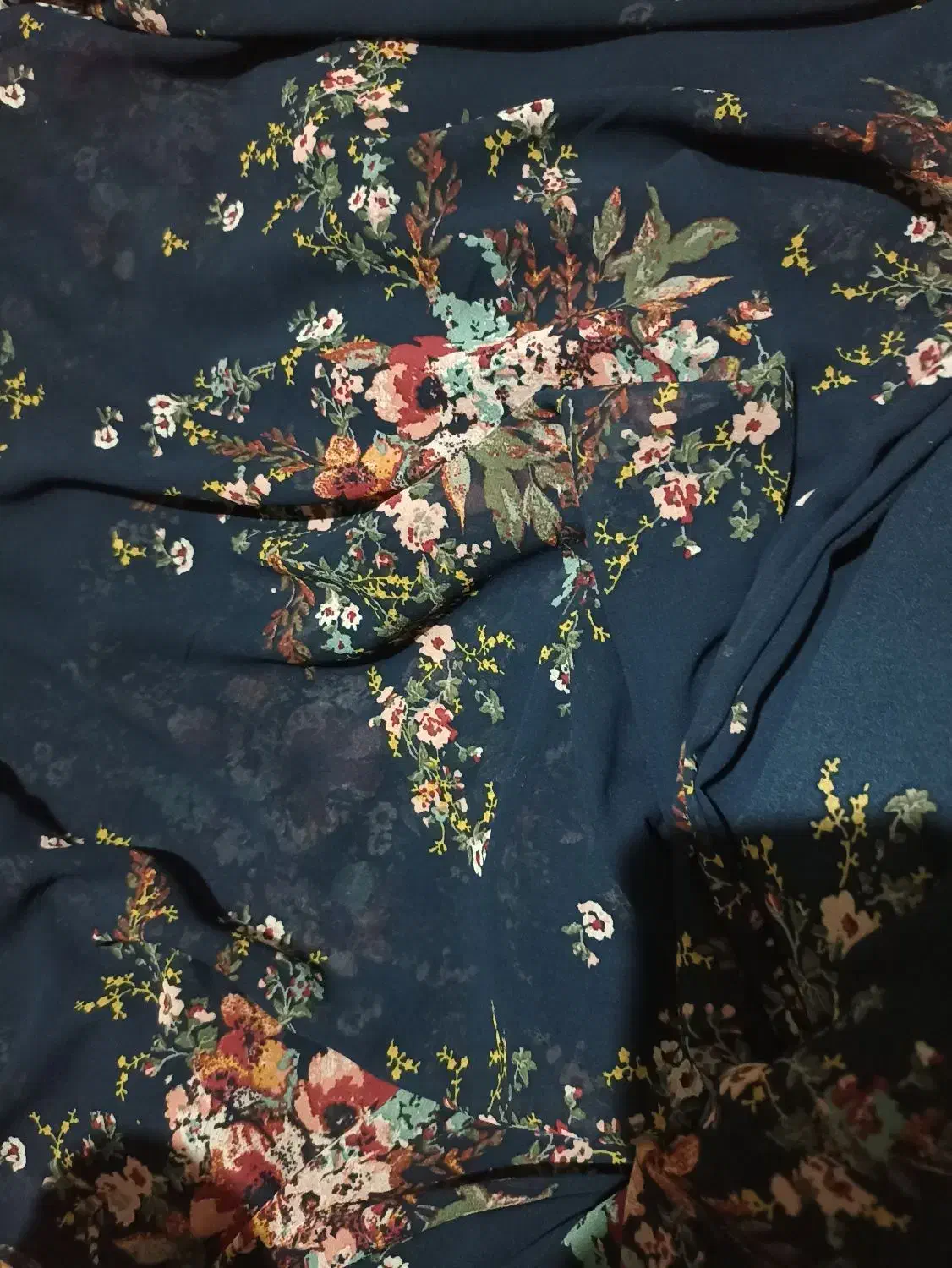 پارچه|لباس|دهدشت, |دیوار