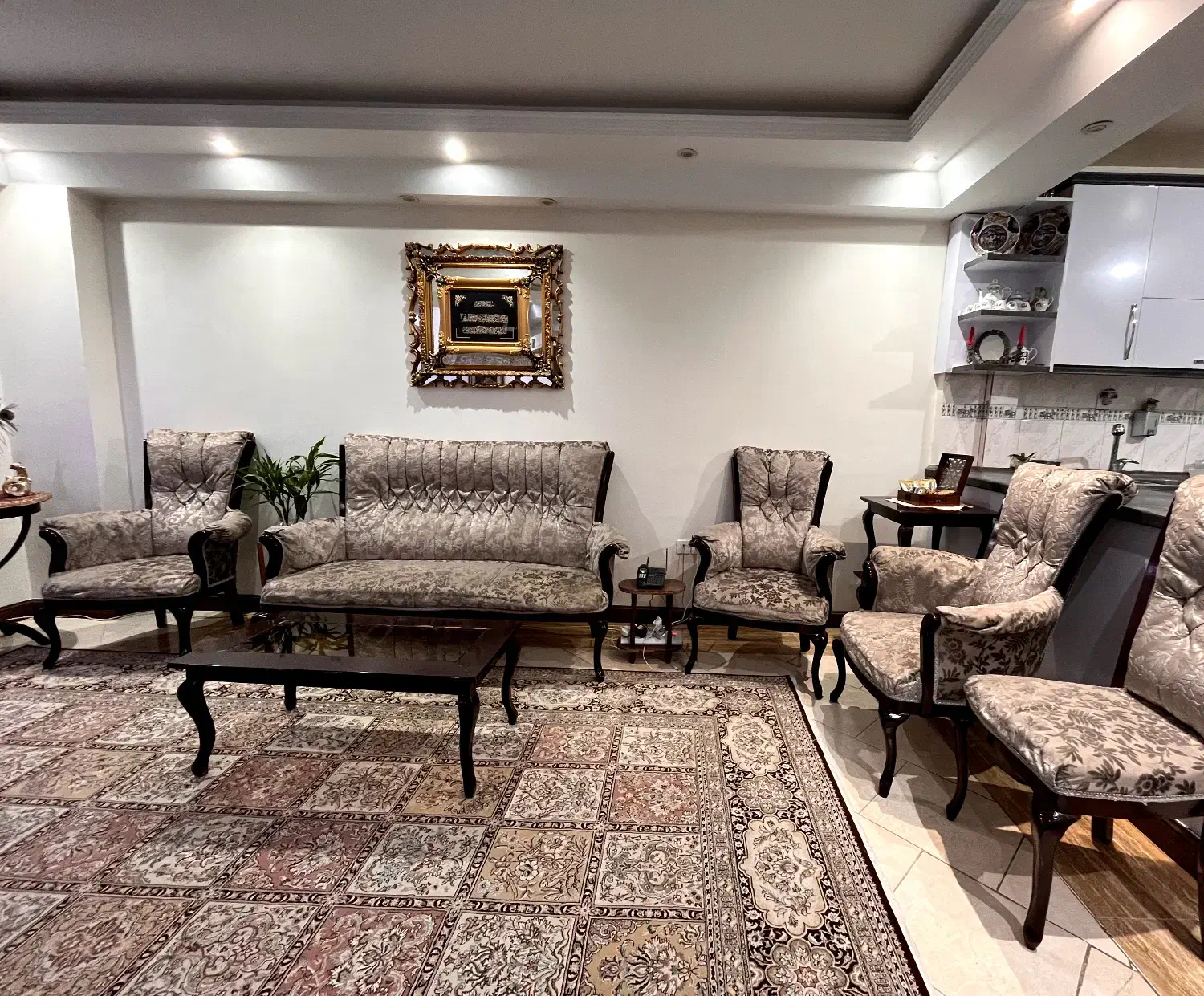 مبلمان استیل ۹ نفره|مبلمان خانگی و میز عسلی|تهران, علم و صنعت|دیوار