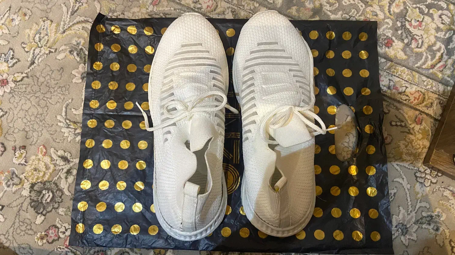 کتونی سفید|کیف، کفش، کمربند|تهران, استخر|دیوار