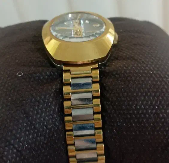 س ا ع ت|ساعت|چابهار, |دیوار