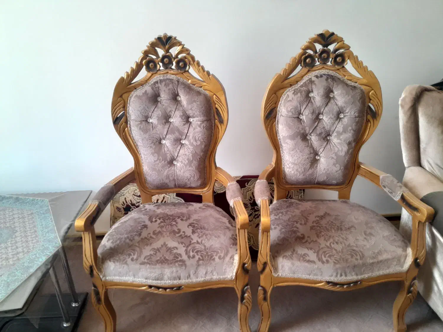 مبل سلطنتی تمیز ۴.۵۰۰|مبلمان خانگی و میز عسلی|کاشان, سیفی آباد|دیوار