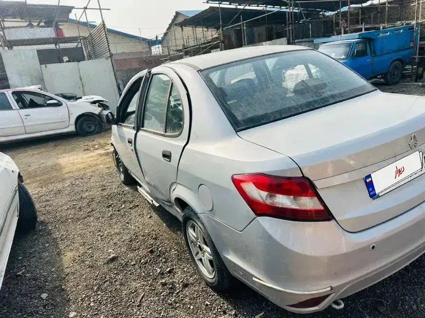 ساینا تصادفی|خودرو سواری و وانت|تهران, فتح|دیوار