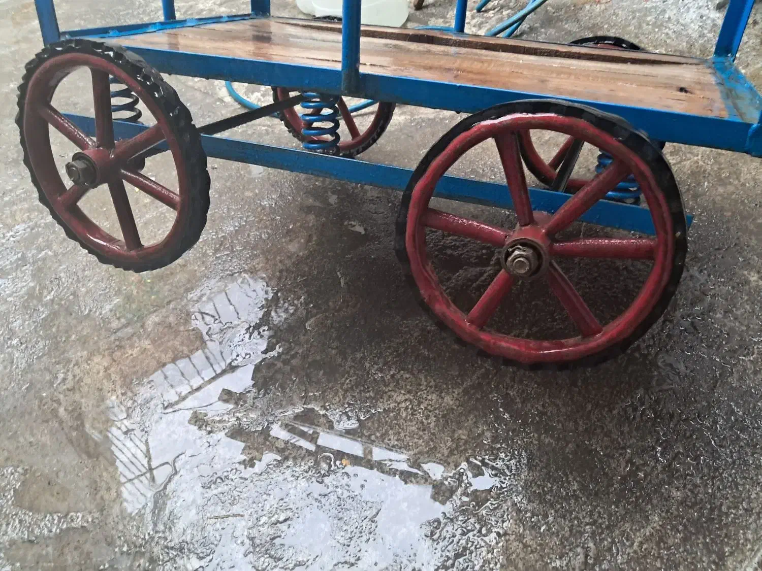 چرخ گاری فنردار تروتمیز|حراج|نسیمشهر, |دیوار