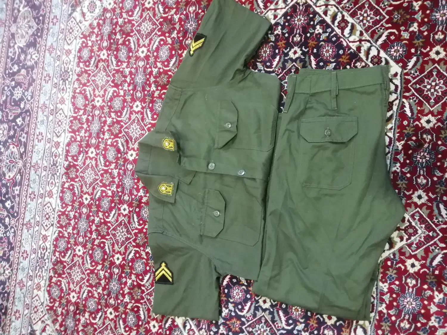 لباس سربازی و اورکت نیروی انتظامی|لباس|سنندج, |دیوار