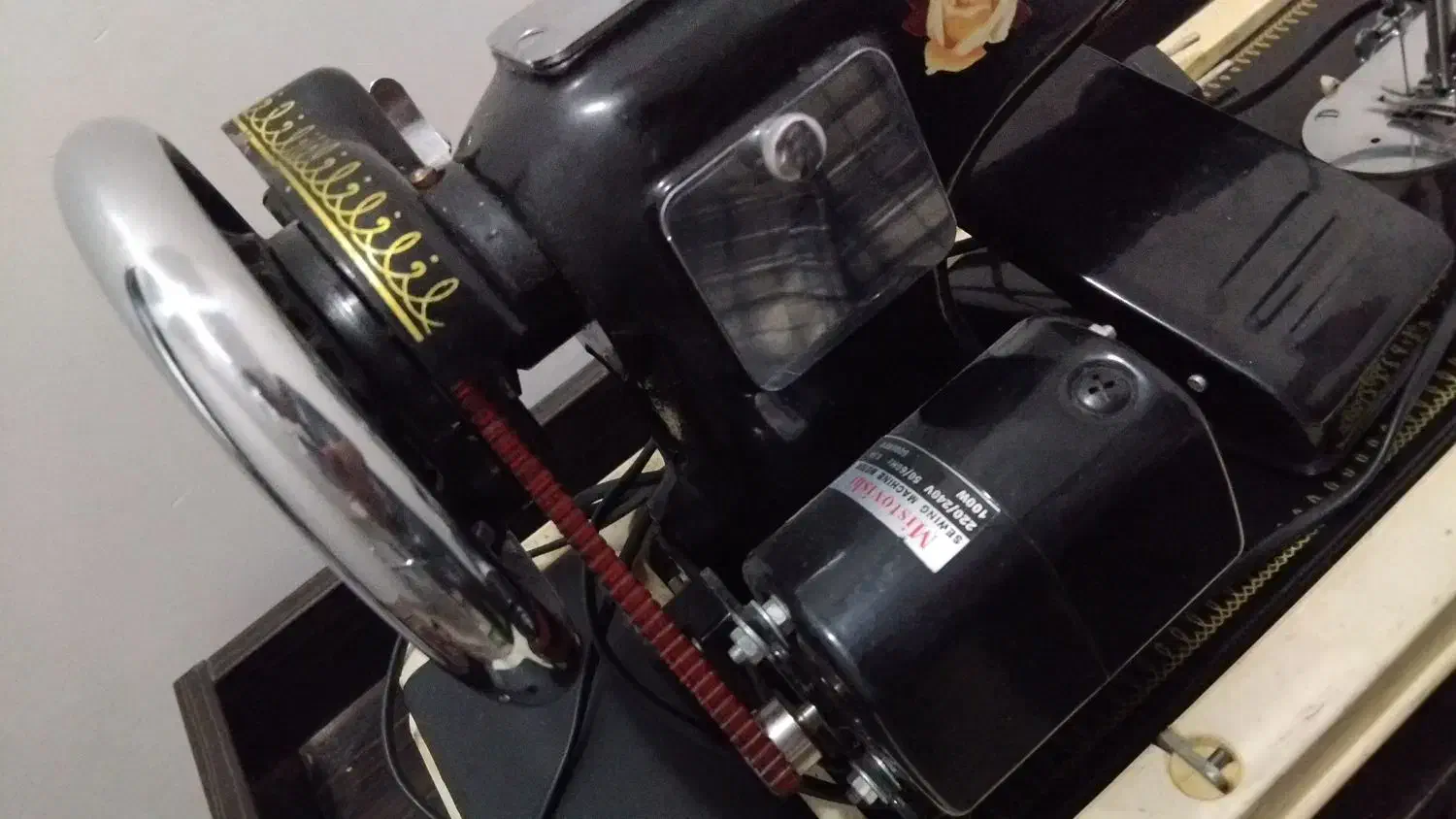 چرخ خیاطی چینی برقی|چرخ خیاطی و ریسندگی|گلبهار, شهر جدید گلبهار|دیوار