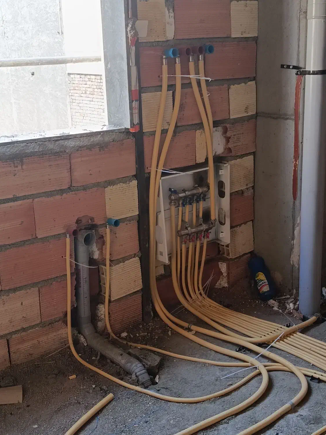 لوله کشی اب و فاضلاب کاملا تخصصی و تضمینی|خدمات پیشه و مهارت|اراک, |دیوار