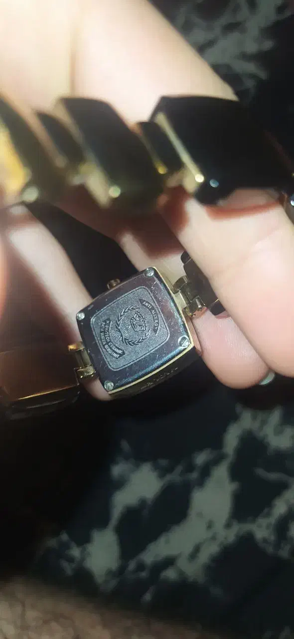 ساعت ویولت|ساعت|شهریار, شهرک وائین|دیوار