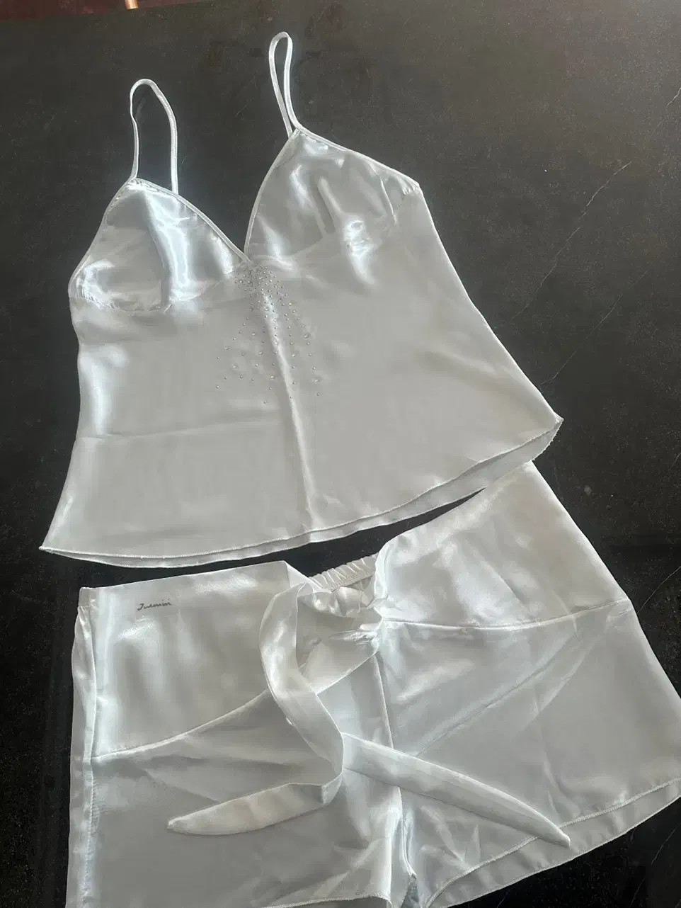 لباس زنانه|لباس|تهران, پرستار|دیوار