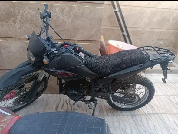 یک عدد موتور 125 و یک عدد موتور تریل 200|موتورسیکلت|یاسوج, |دیوار