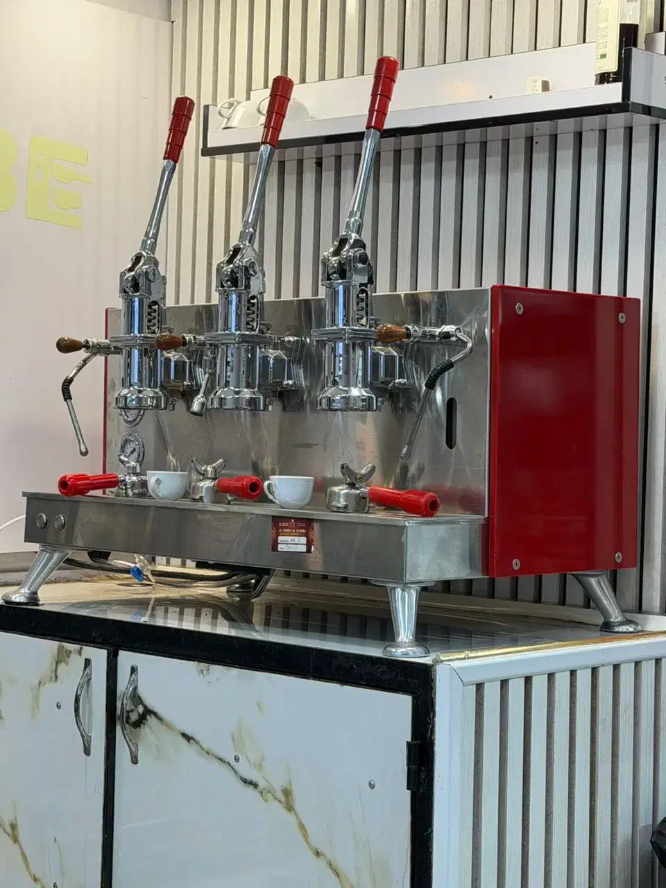 ماشین اسپرسو|کافی‌شاپ و رستوران|یاسوج, |دیوار