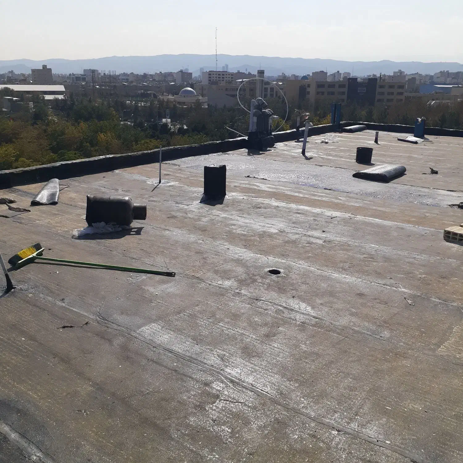 ایزوگام|خدمات پیشه و مهارت|مشهد, بهمن|دیوار