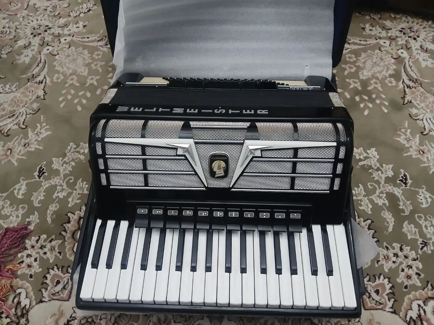 آکاردئون ۹۶ باس امیگو|پیانو، کیبورد، آکاردئون|شهریار, اسکمان|دیوار