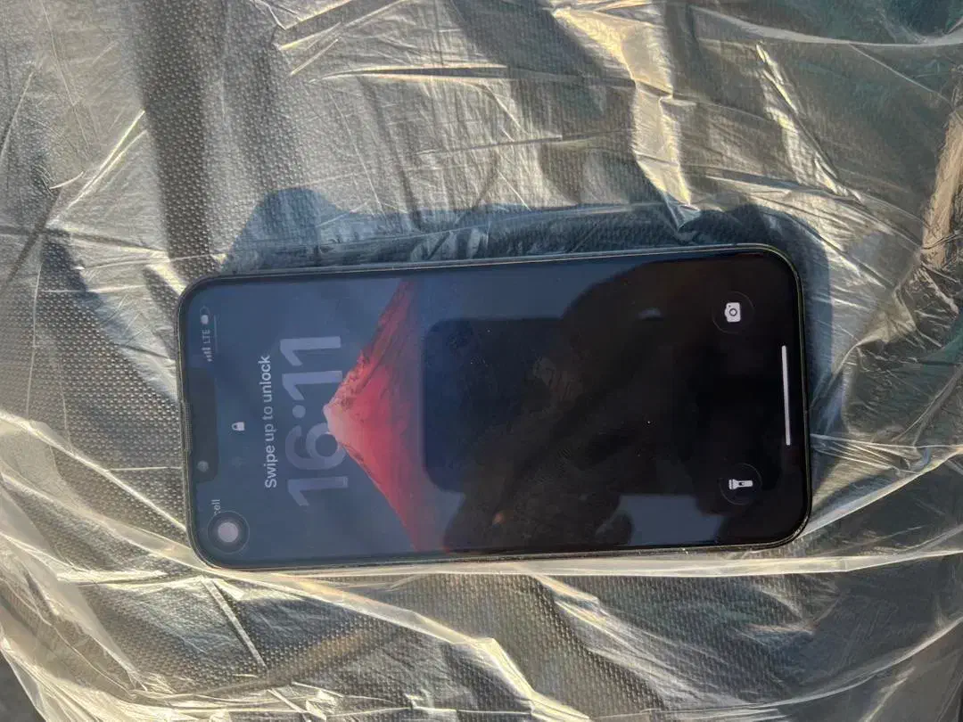 ایفون ۱۳pro|موبایل|بافت, |دیوار