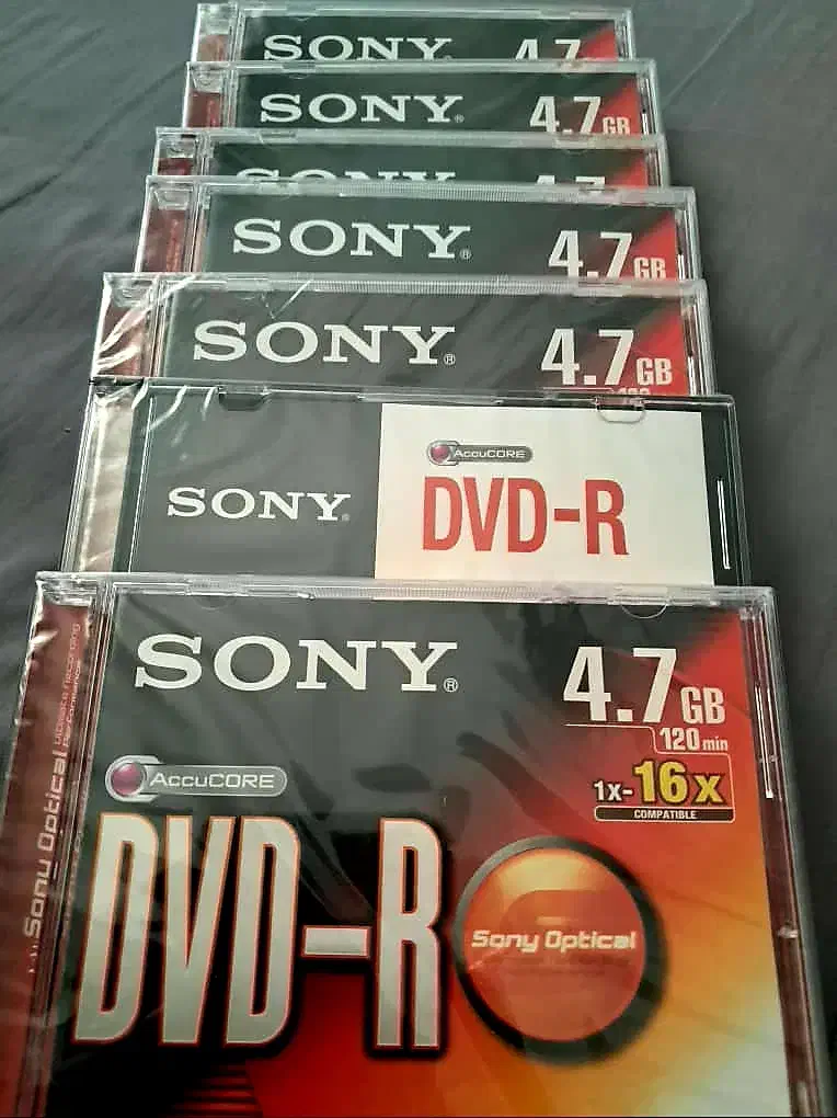 دی وی دی خام اورجینال|فیلم و موسیقی|فردیس, فردیس|دیوار