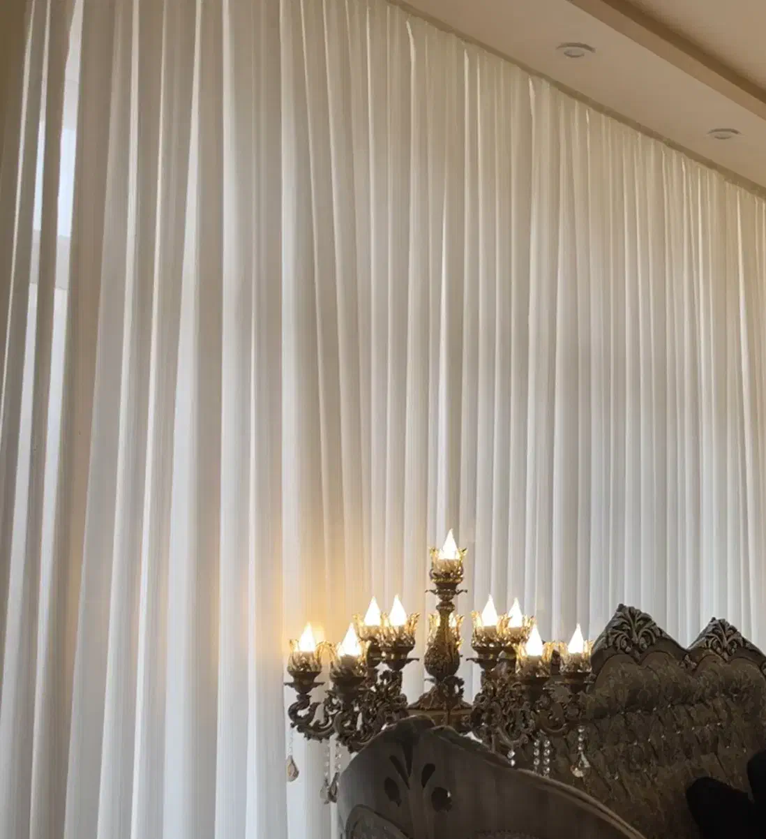 پرده سفید|پرده، رانر، رومیزی|ایوان, |دیوار