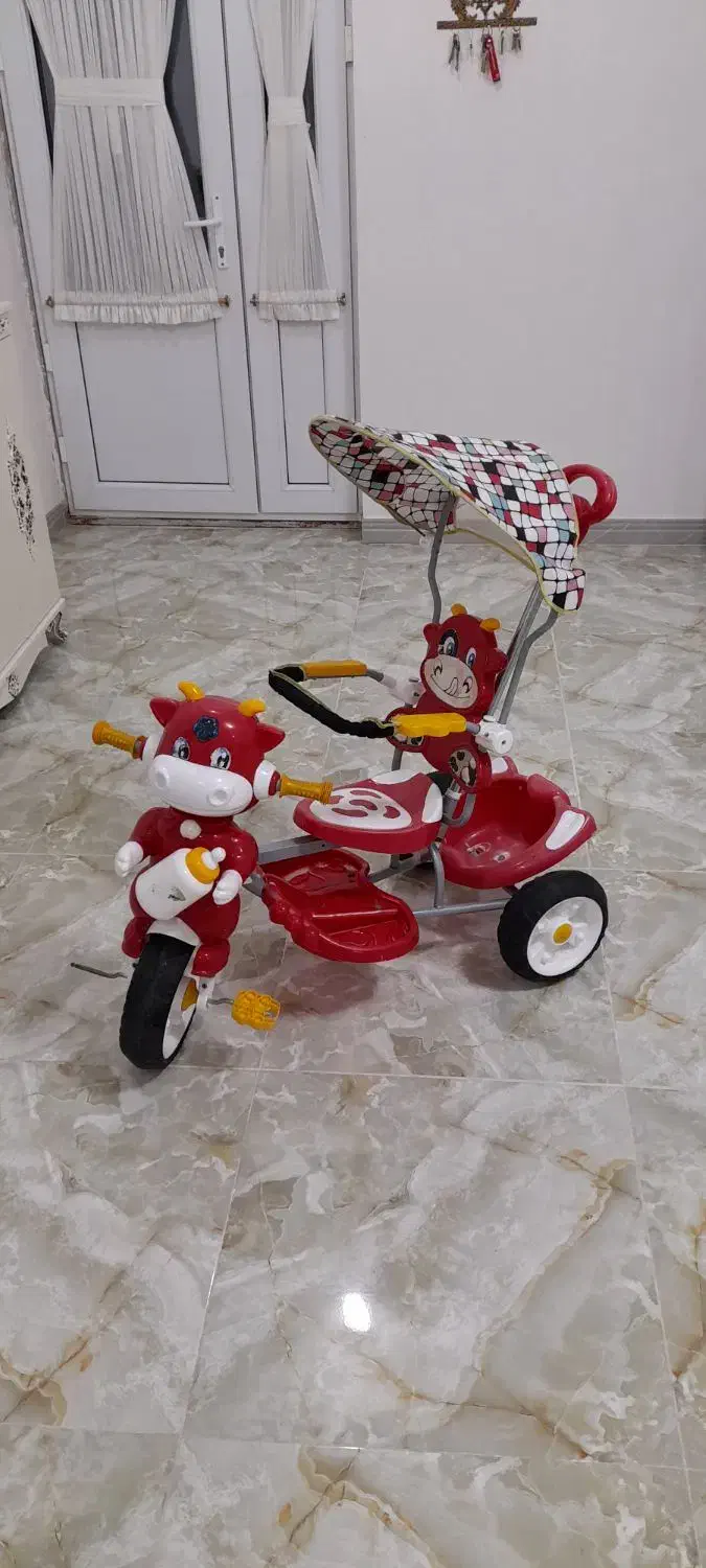 سه چرخه دلیجان|دوچرخه، اسکیت، اسکوتر|گرمی, |دیوار